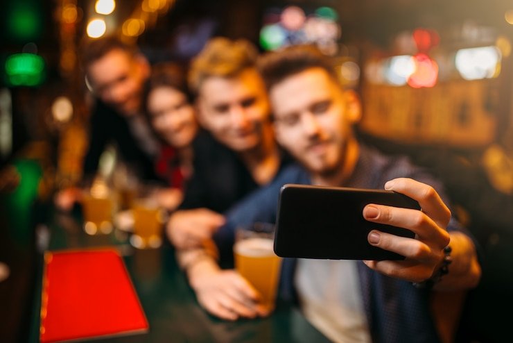 Pembaca info mobile di Indonesia